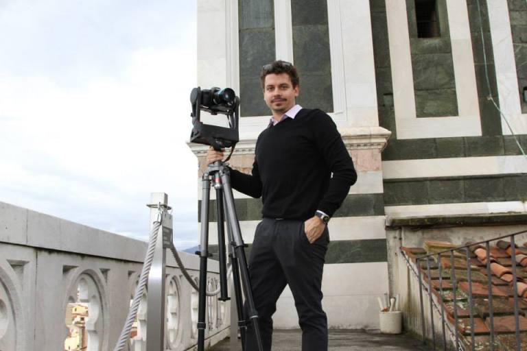 Vid Petrovic prepping the stereoscopic imaging system (the CaveCam)